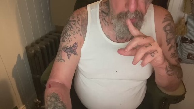 thewickedang live cam on Cam4