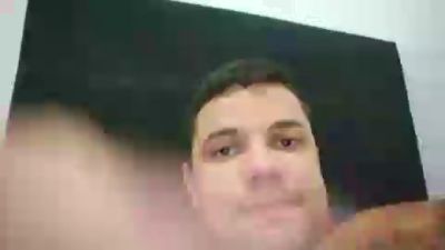 thiaguito200 live cam on Cam4