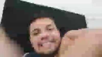 thiaguito200 live cam on Cam4