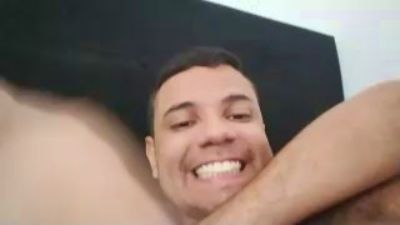 thiaguito200 live cam on Cam4