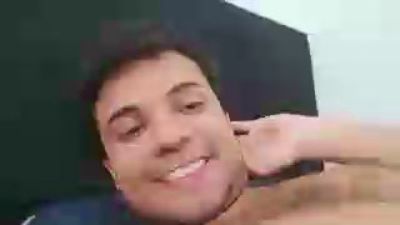 thiaguito200 live cam on Cam4