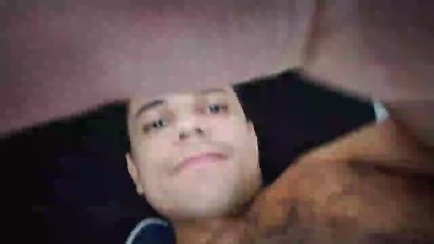 thiaguito200 live cam on Cam4