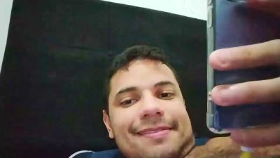 thiaguito200 live cam on Cam4