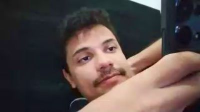 thiaguito200 live cam on Cam4