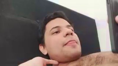 thiaguito200 live cam on Cam4