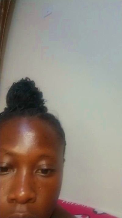 thicky_sexy weiblich-Webcam live aus Kenia