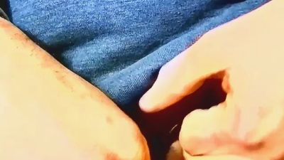 thisdilfhard live male webcam from United States