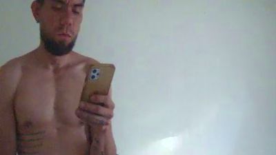 thomas2wood live cam on Cam4