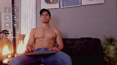 thomas_eliotts live cam on Cam4