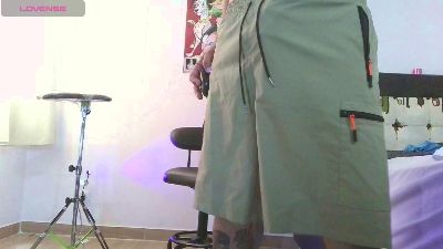 thomasjons_2 live cam on Cam4