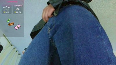 thomasjons_2 live cam on Cam4