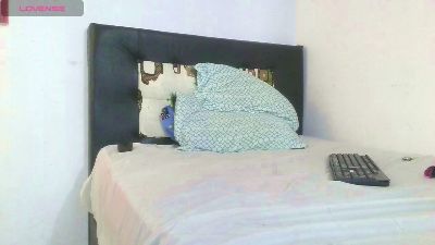 thomasjons_2 live cam on Cam4