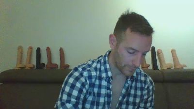 thomassluttyboy live cam on Cam4