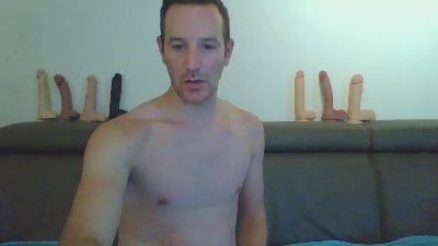thomassluttyboy live cam on Cam4