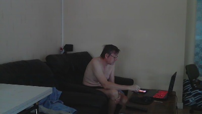 thomazeau1 live cam on Cam4