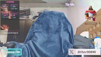 thor496 live cam on Cam4