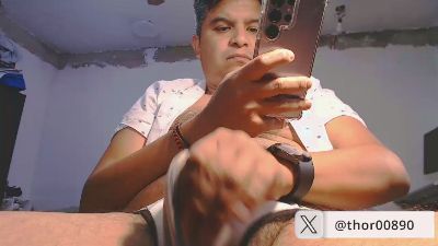 thor496 live cam on Cam4