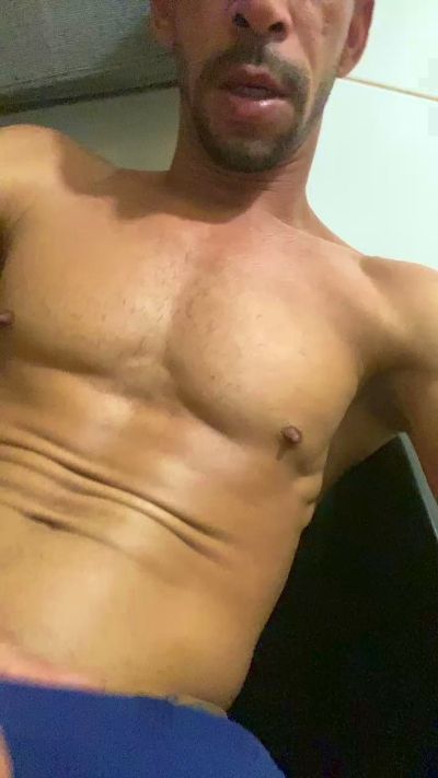 tiago7181 live cam on Cam4