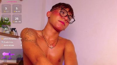 tiago_noir live cam on Cam4