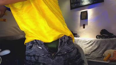 tian_cam22 live cam on Cam4