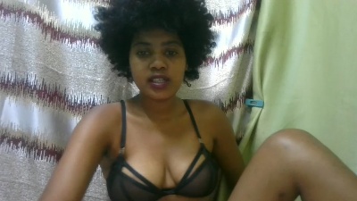 tiana31 live cam on Cam4