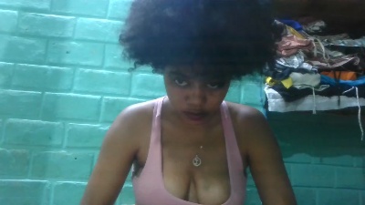 tiana31 live cam on Cam4