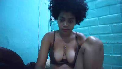 tiana31 live cam on Cam4
