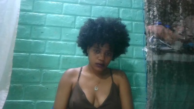 tiana31 live cam on Cam4