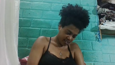 tiana31 live cam on Cam4