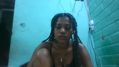 tiana31 live cam on Cam4