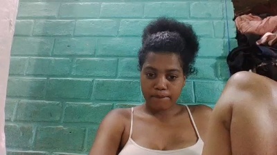 tiana31 live cam on Cam4