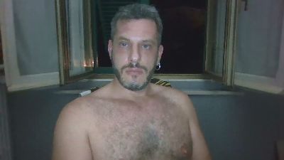 tibu990 live cam on Cam4