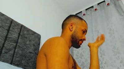 tick_n1 live cam on Cam4