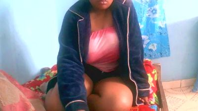 tifanie01 live cam on Cam4