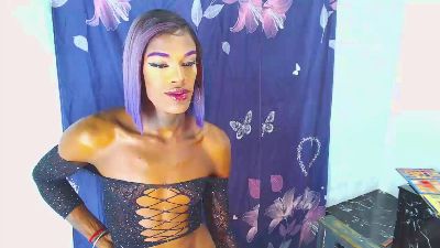 tifannymonroe5 live cam on Cam4