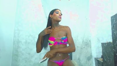 tifannymonroe5 live cam on Cam4
