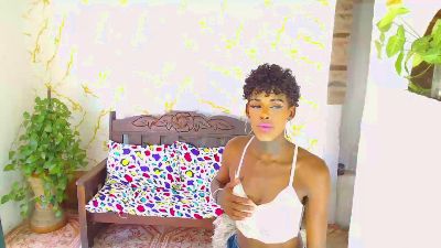 tifannymonroe5 live cam on Cam4