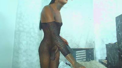 tifannymonroe5 live cam on Cam4