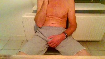 tilburg1972 live cam on Cam4