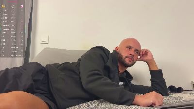 tim_beard live cam on Cam4
