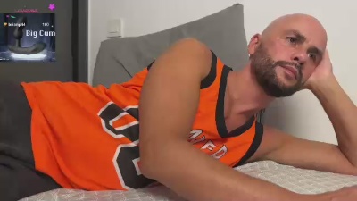 tim_beard live cam on Cam4