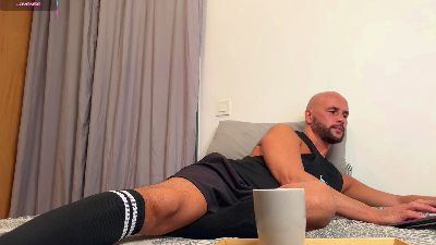 tim_beard live cam on Cam4