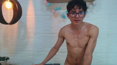 tim_cooper live cam on Cam4
