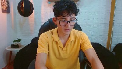 tim_cooper live cam on Cam4