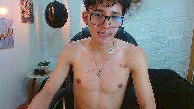 tim_cooper live cam on Cam4