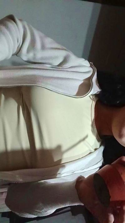 tin4aa0 live cam on Cam4