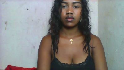 tina5 live cam on Cam4