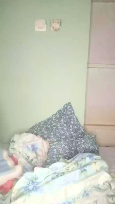 tinah23 live cam on Cam4