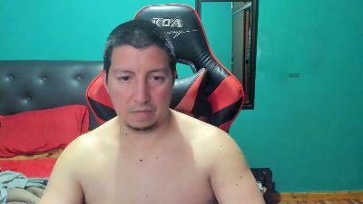 tinchome live cam on Cam4
