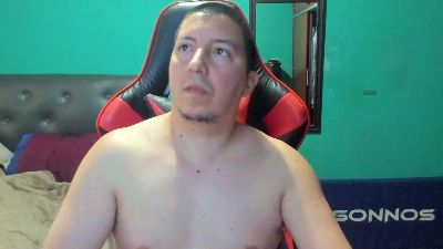 tinchome live cam on Cam4